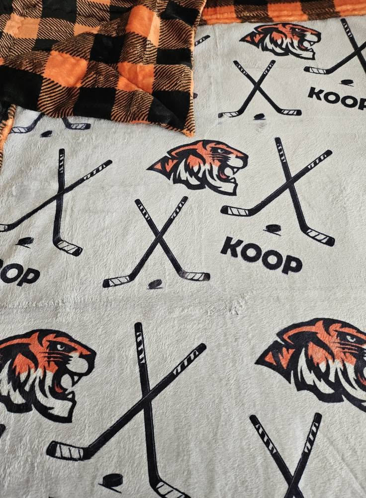 FARMINGTON FUNDRAISER HOCKEY BLANKETS - EXCLUSIVE PRINT - PERSONALIZED