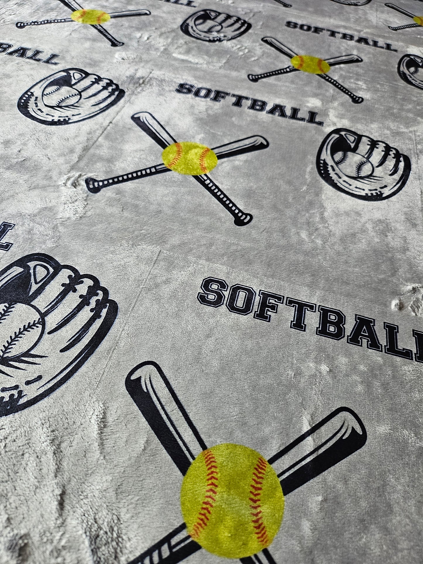 Pre made softball 1 ply blankets