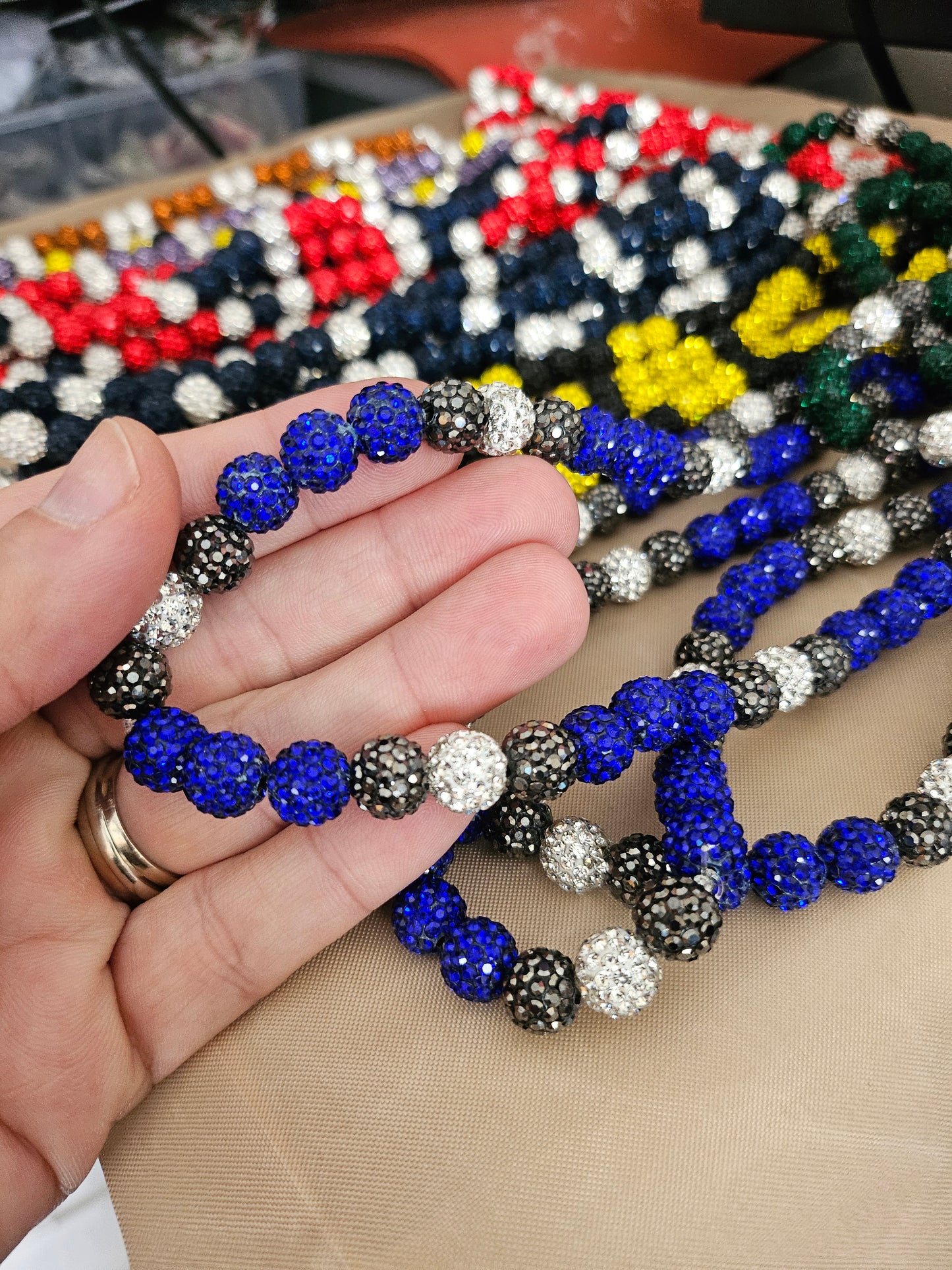 HYPE CHAINS – Sparkly, Sporty, and Full of Team Spirit!