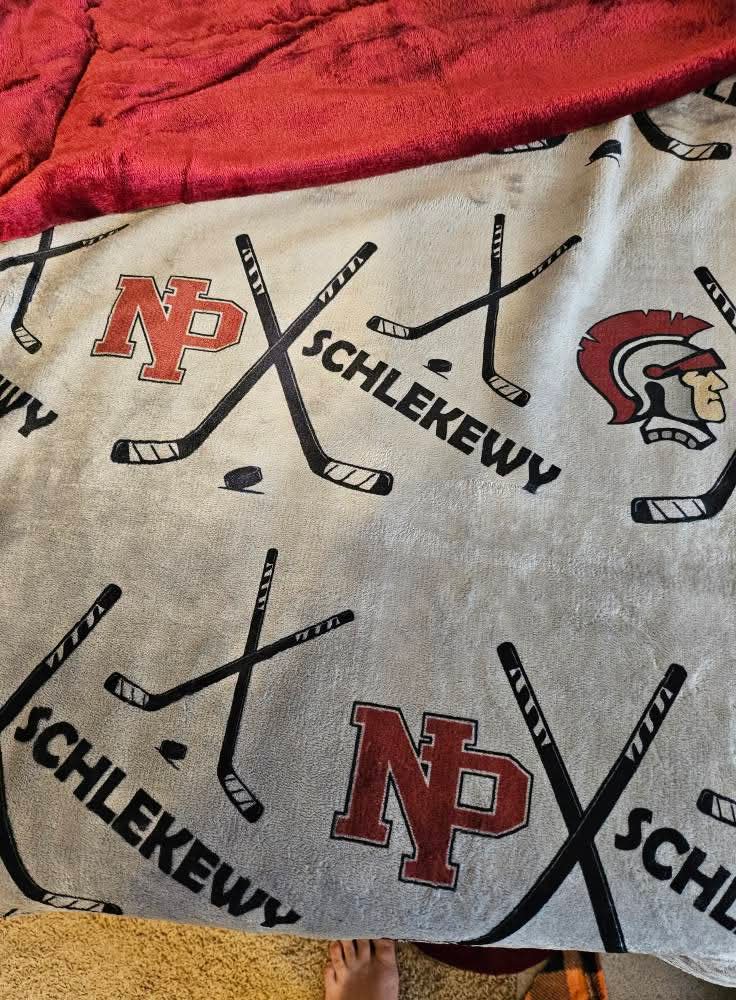 CUSTOMIZED luxe plush blanket -Hockey