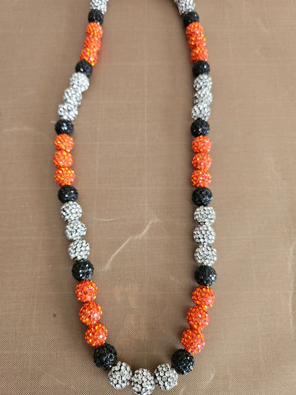 HYPE CHAINS – Sparkly, Sporty, and Full of Team Spirit!