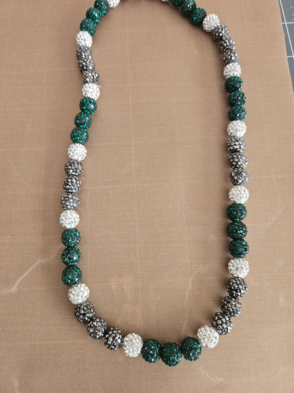 HYPE CHAINS – Sparkly, Sporty, and Full of Team Spirit!