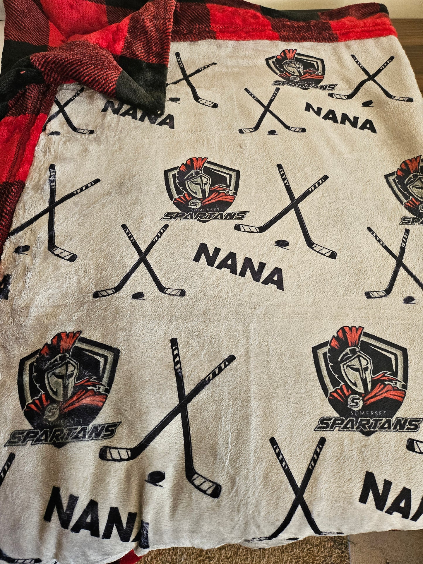 CUSTOMIZED luxe plush blanket -Hockey