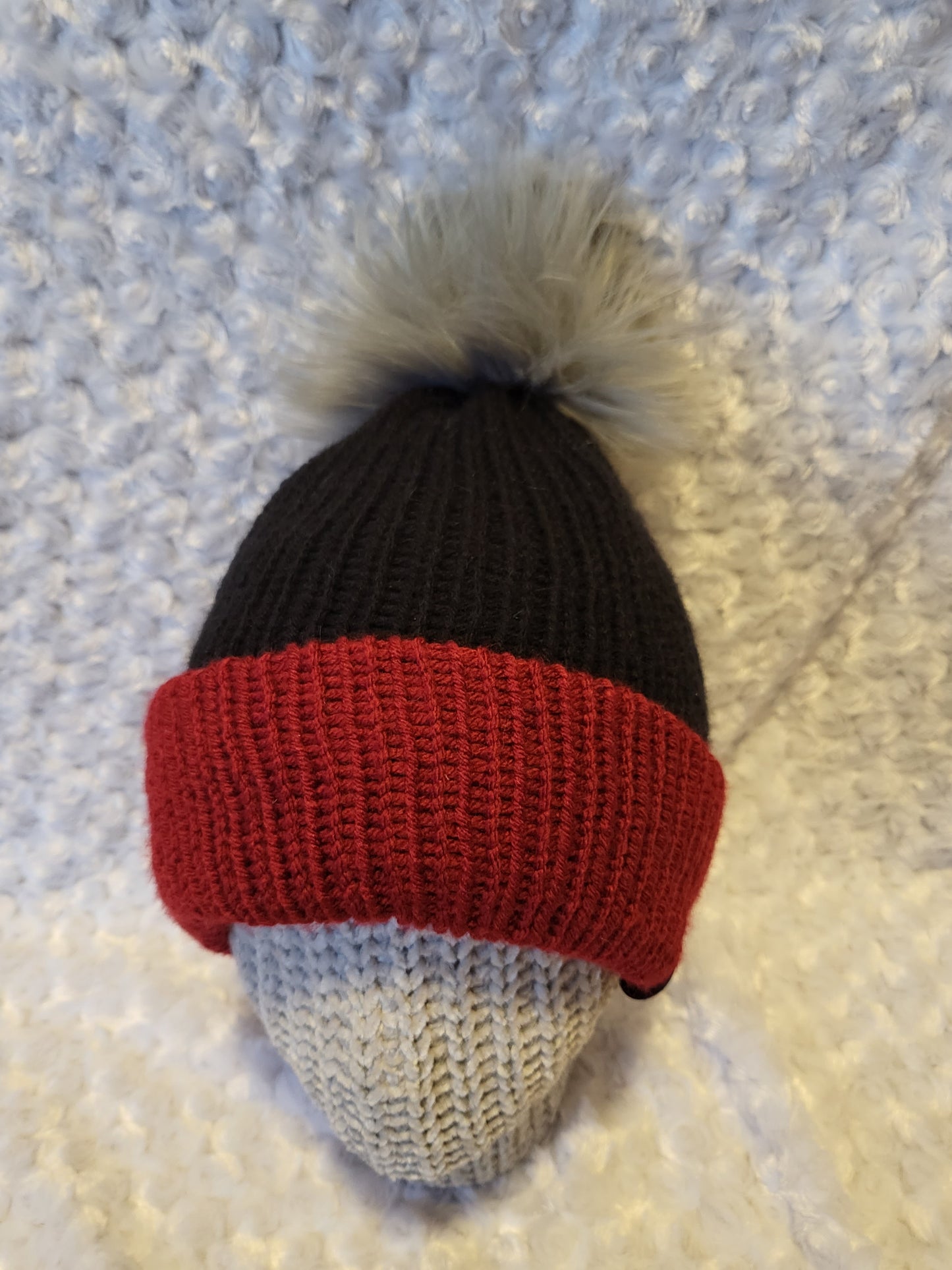 Knit Hats with removable pom pom - maroon/black