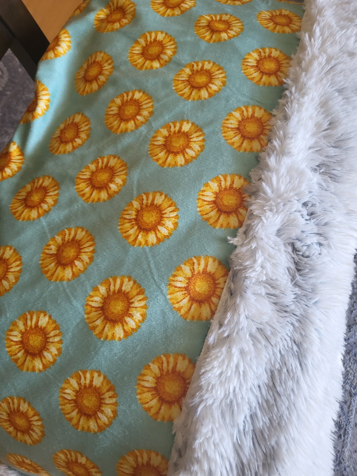 Minky blanket with adorable fold over edge - sunflowers