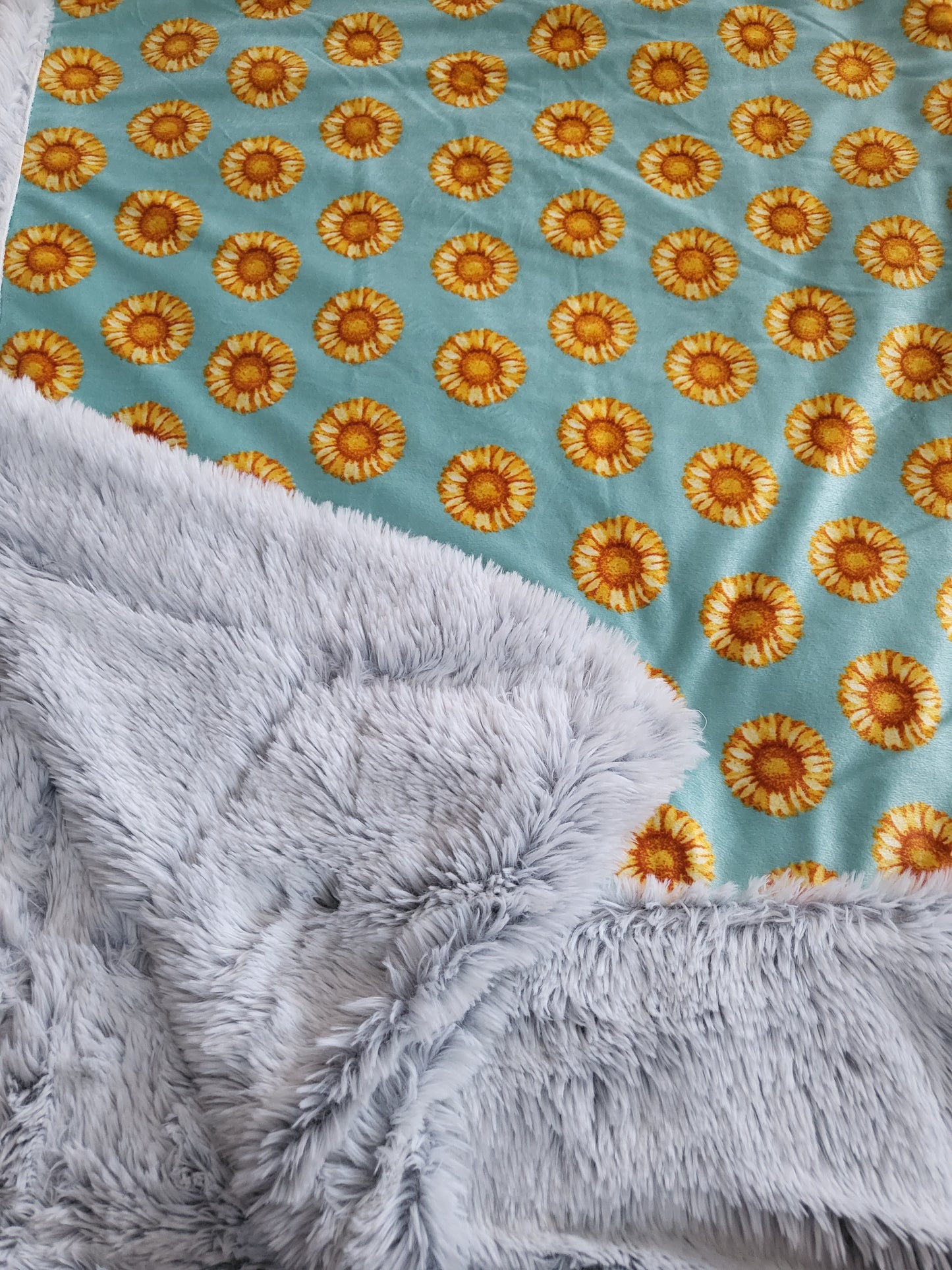 Minky blanket with adorable fold over edge - sunflowers